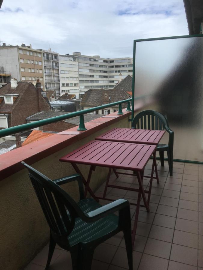 Duplex T4 Idealement Situe Entre La Place Du Marche Et Le Bord De Mer Le Touquet المظهر الخارجي الصورة